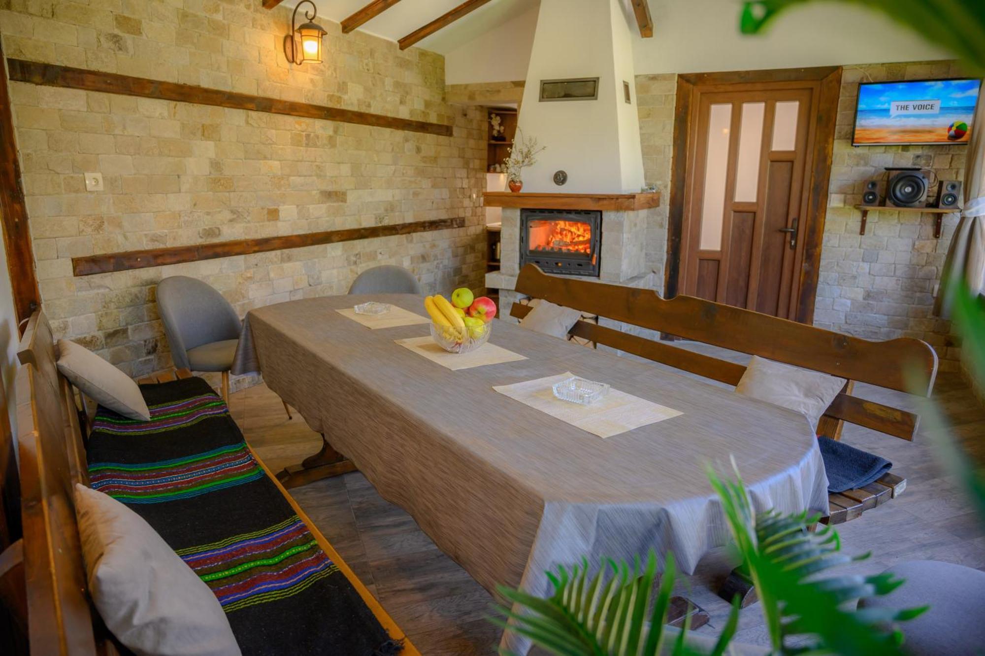 Guest House Via Sapareva Banya Esterno foto